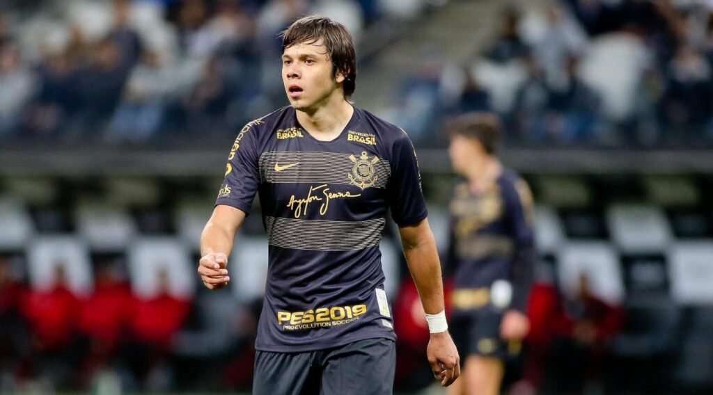 Ayrton-Senna-Camisas-do-Corinthians-2018-2019-Nike-3