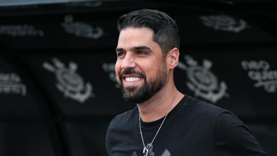 Novo técnico do Corinthians: Antônio de Oliveira