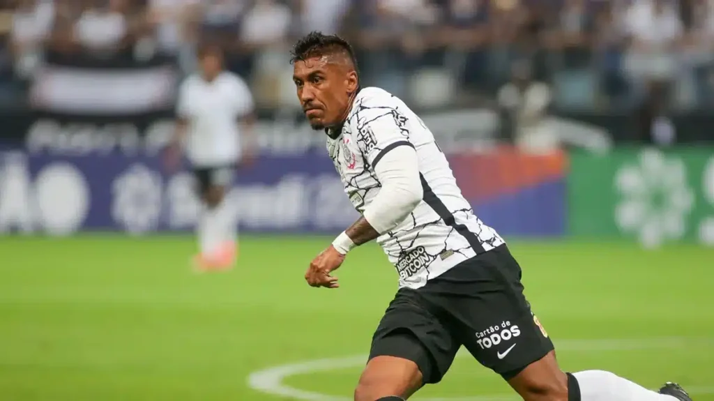 paulinho-corinthians-camisa 8